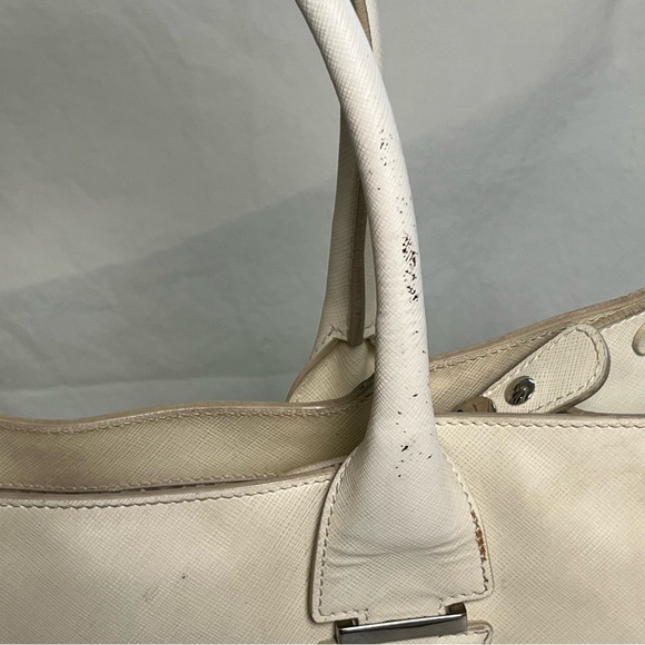 Salvatore Ferragamo Purse - Picture 3 of 14